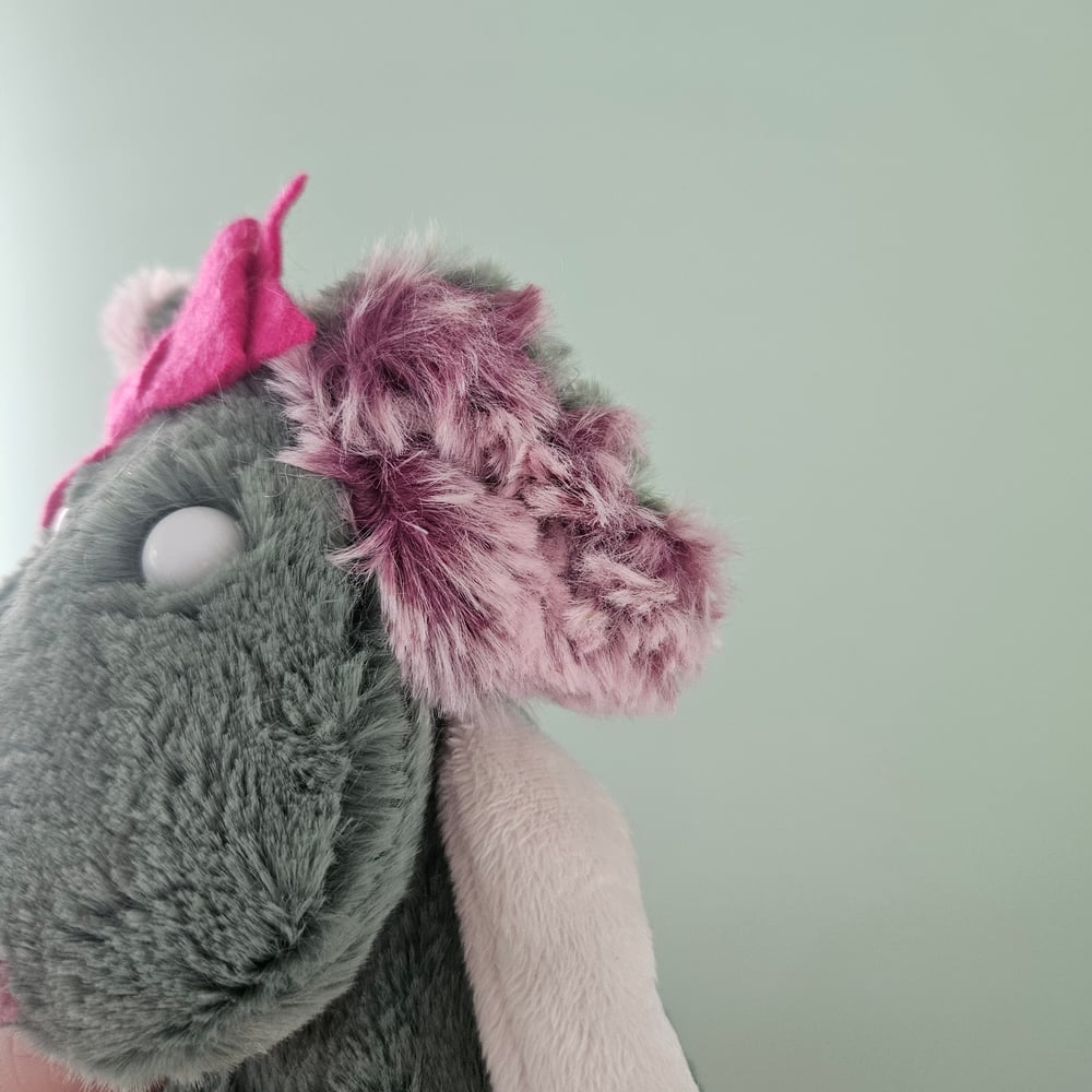 Image of Rotten, the Zombie Mouse