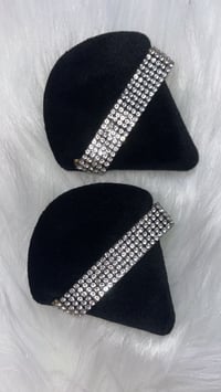 Image 4 of Rhinestones Makeup Puff (2pack)  Black /Hot Pink