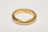 Image 2 of Antique 22k Yellow Gold Wedding Band 