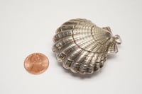Image 7 of Lovely Solid Silver Scallop Shell Hinged Box Pendant