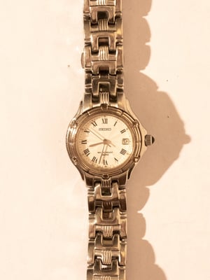 2000s seiko silver "roman"