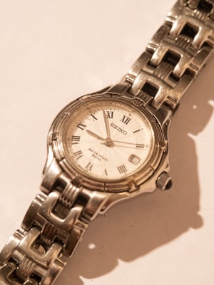2000s seiko silver "roman"