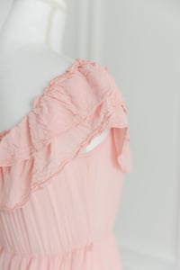 Image 4 of Item 26: Dress Day Pink Dress MEDIUM