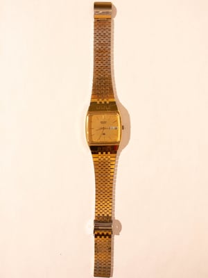80s seiko gold "square"