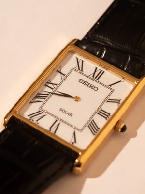 2010s seiko tank "solar"