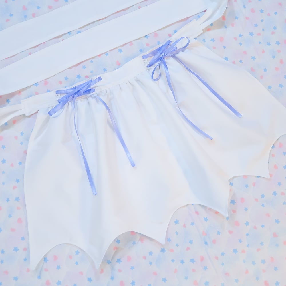 Spooky Apron: White