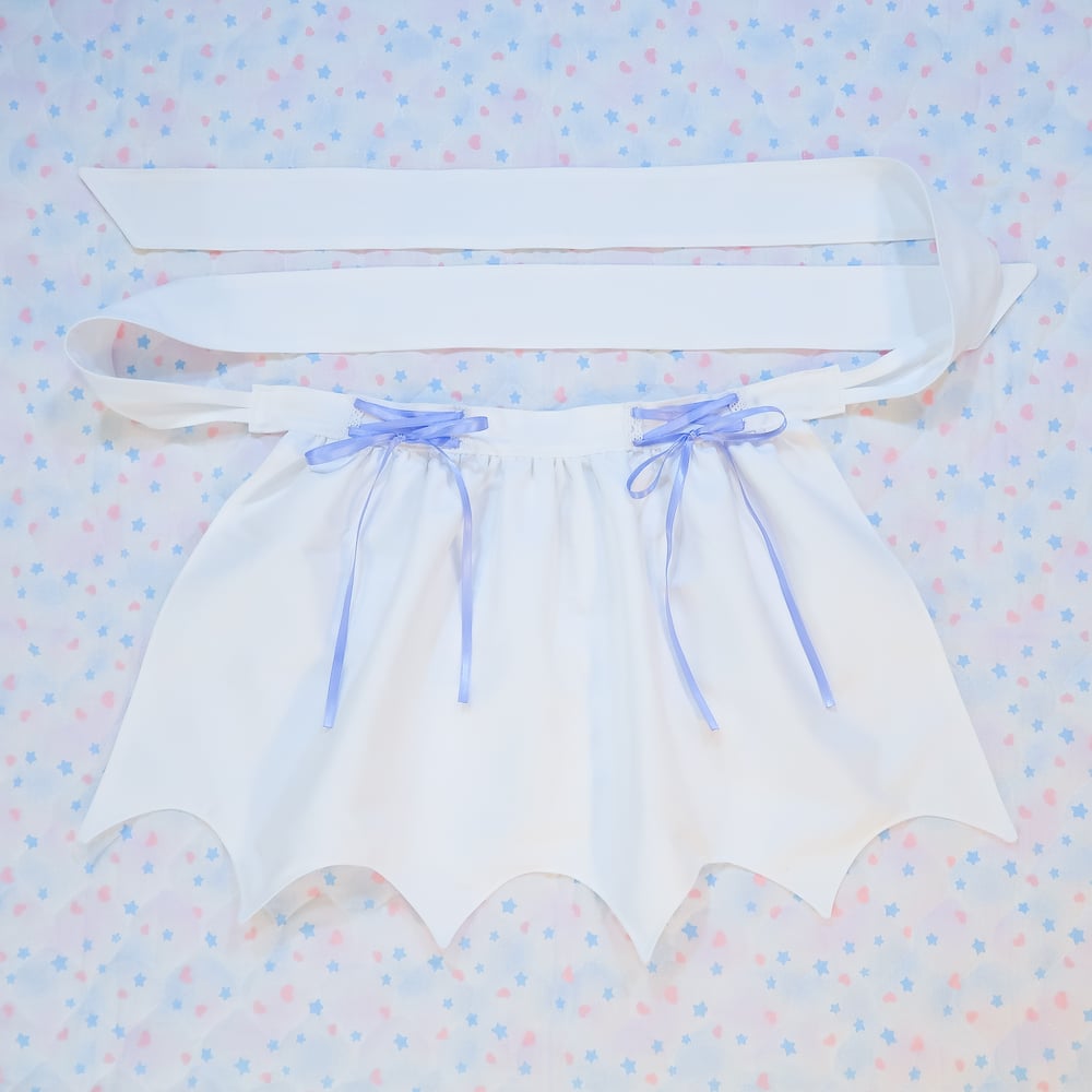 Spooky Apron: White