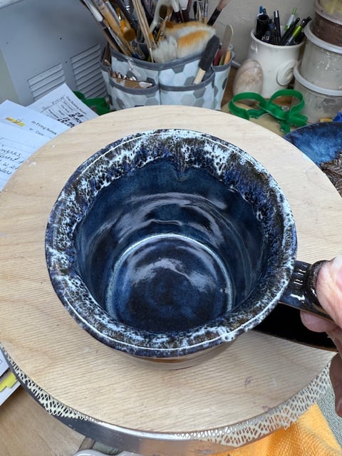 Image of Matt black with textured band in blue