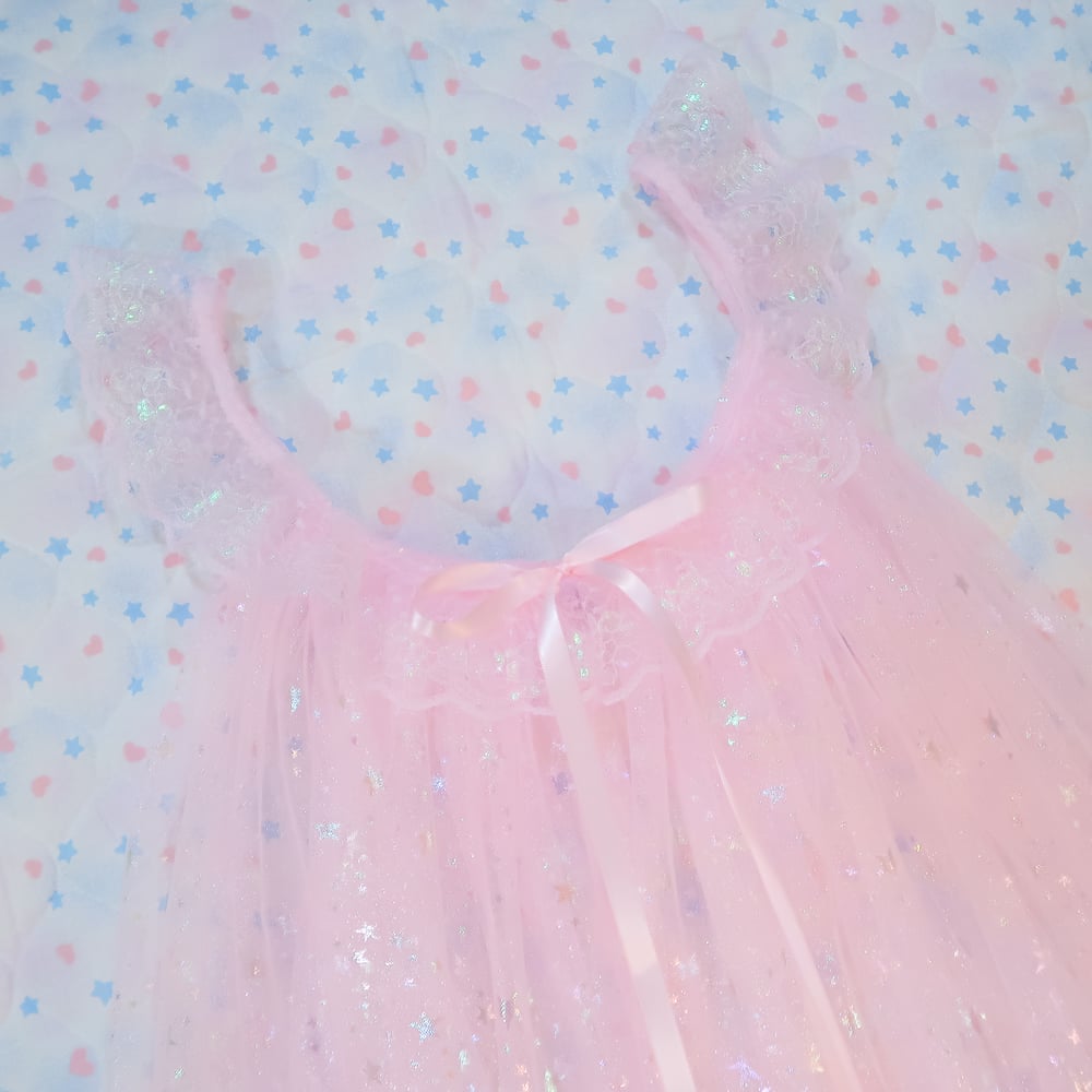 Iridescent Peignoir: Pink
