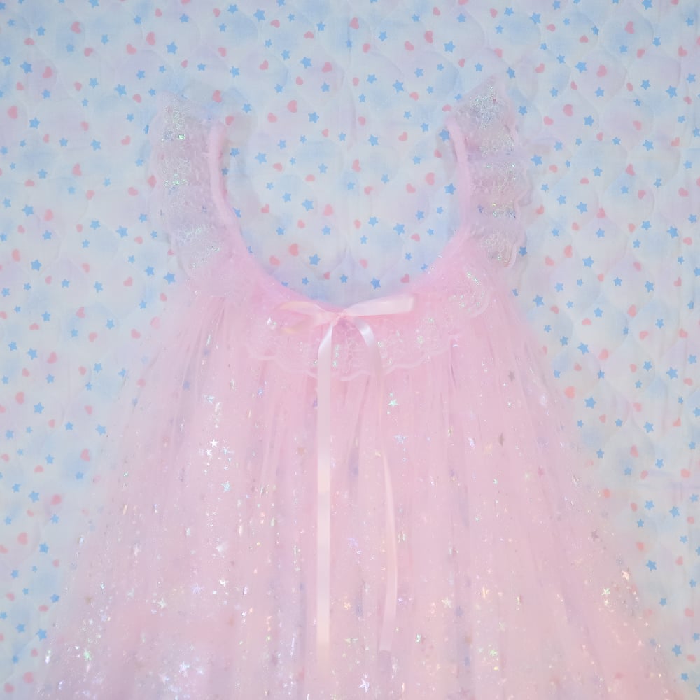 Iridescent Peignoir: Pink
