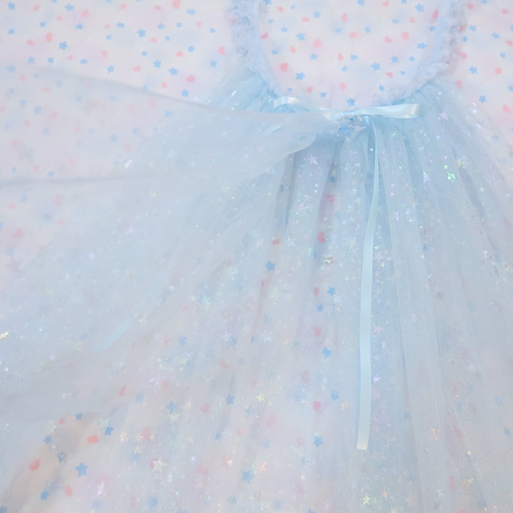 Iridescent Peignoir: Blue