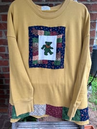 Image 3 of uPcYcLeD harvest gold sweatshirt XL adult Jerry Bear & Patchwork 