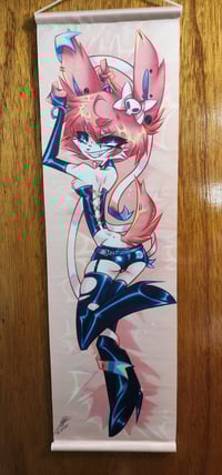 Image of Long Scroll - Sylvie 