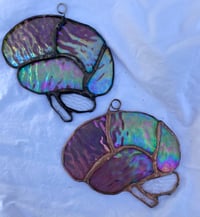 Image 5 of Lobes: small pink iridescent
