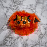 Image 1 of Fluffennutter keychain orange
