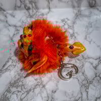 Image 2 of Fluffennutter keychain orange