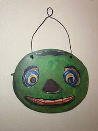 Hand-Painted Vintage-Style Paper Mâché Bucket Replica (Wooden Wall Hanging)