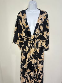 Image 1 of Maison du Soir Floral Kimono Robe Size L/XL