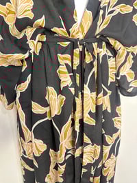 Image 3 of Maison du Soir Floral Kimono Robe Size L/XL