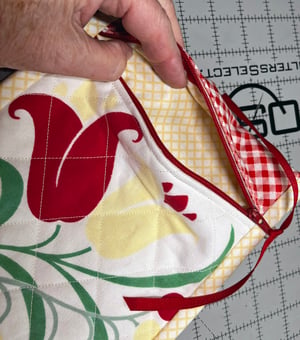 Image of Vintage Red Floral Tablecloth Zippered Bag D