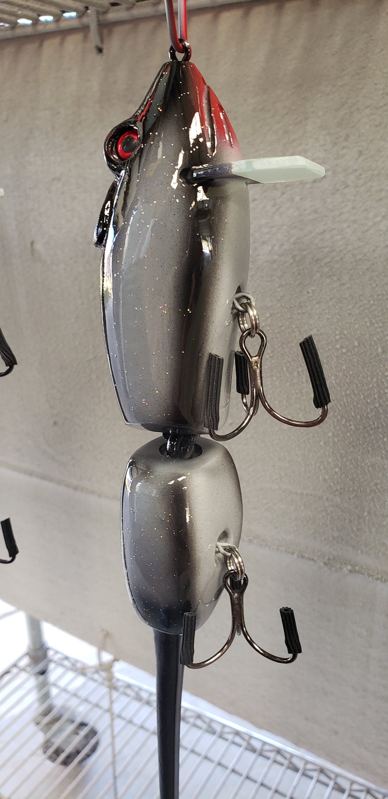 Image of XL Rat 6-1/2" 4-1/2ozs. Grey Black Red Throat.