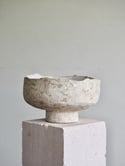 STONE light pedestal bowl