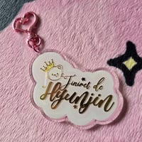 Jiniret de Hyunjin Gold stamped acrylic keychain