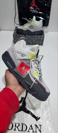 Image 13 of Mens Jordan4s Retro original 1:1