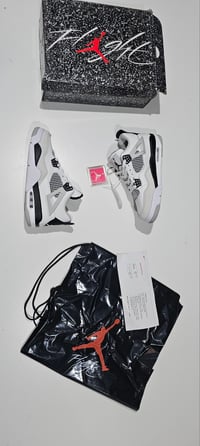 Image 2 of Mens Jordan4s Retro original 1:1