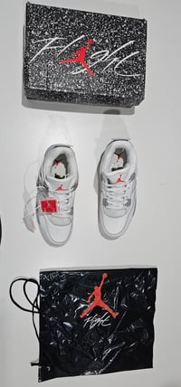 Image 19 of Mens Jordan4s Retro original 1:1