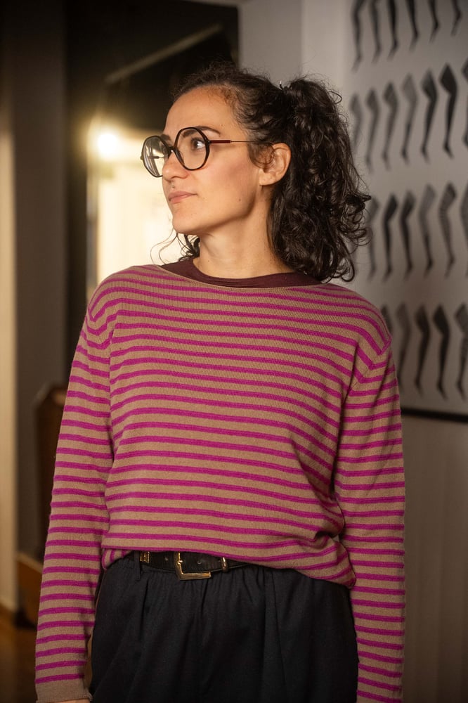 Image of Maglione a righe Sabbia+Fucsia
