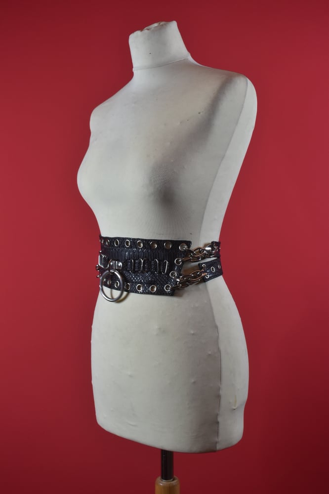 Image of SNAKESKIN CINCHER BELT