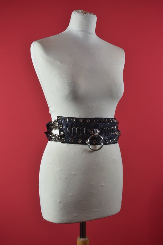 Image of SNAKESKIN CINCHER BELT
