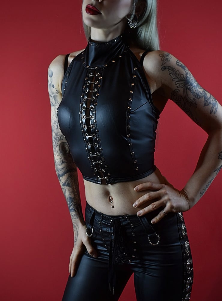 Image of LINKS HALTERNECK TOP