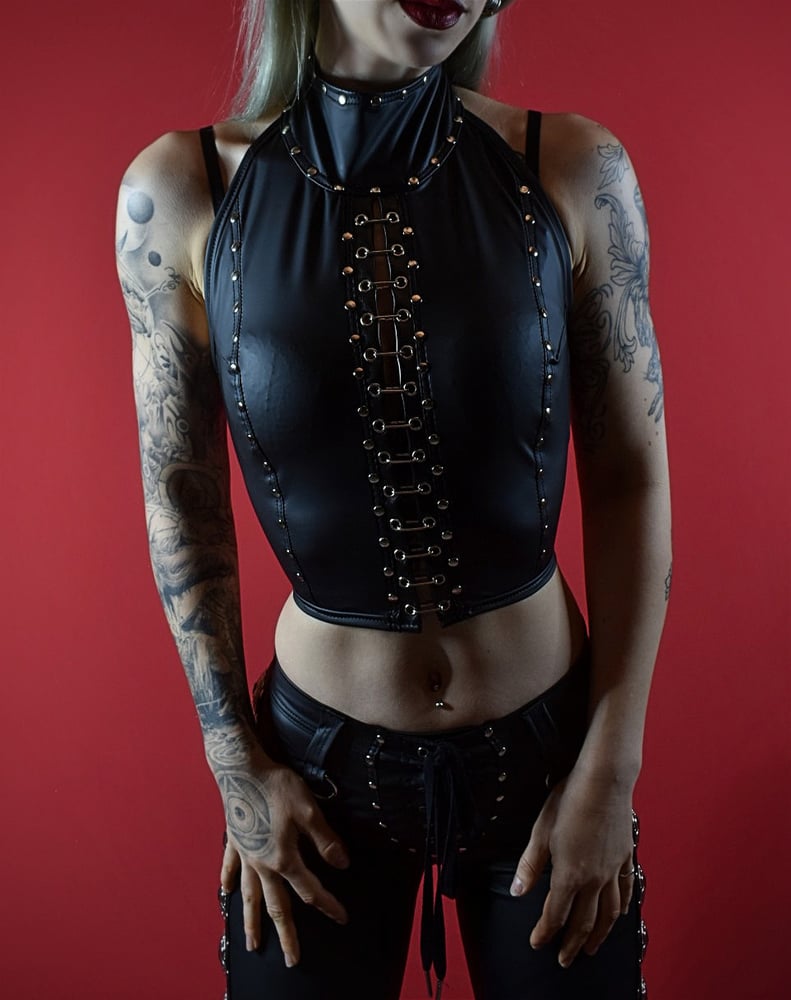 Image of LINKS HALTERNECK TOP