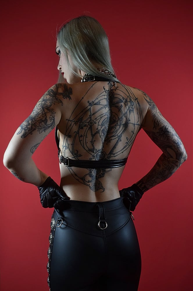 Image of DOMINATE BLACK BRA