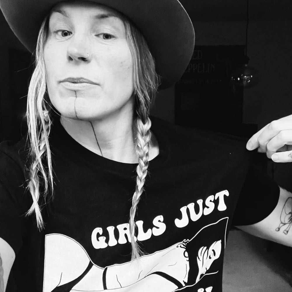 Girls Just Wanna Cum