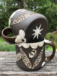 Image 2 of Trout Lily Mug