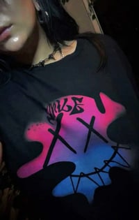 Image 1 of drippy smiley tee