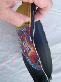 Image 3 of Quilted Linen Zippy Bag in Southwest 