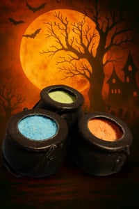 Image 2 of Cauldron Bath Bombs 