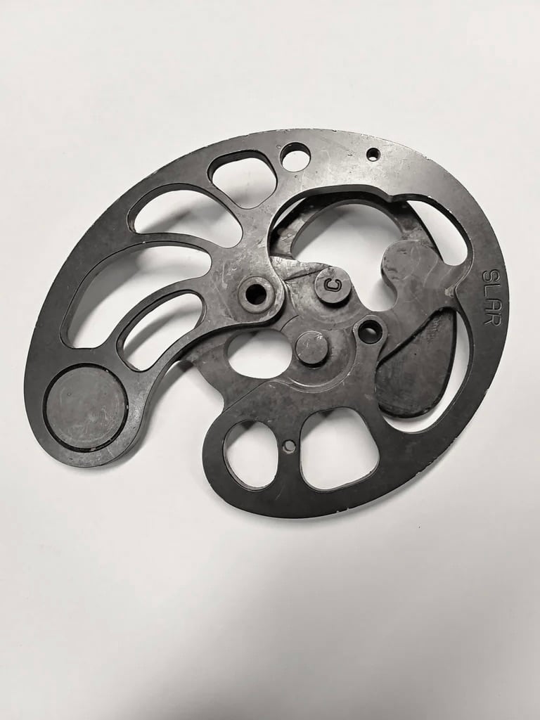 Image of Mathews MQ1 /MQ32  SLAR 30'' RH 70% Cam 