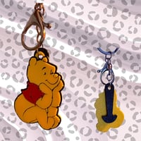 Image 2 of WINNIE THE POOH 3D KEYRING & TROLLEY TOKEN