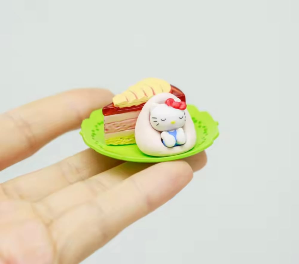 Image of Hello Kitty Food Miniature Blind Box 🍎