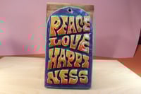 Image 1 of Déco murale artisanale en céramique - Lettering Psychédélique Peace Love Happiness