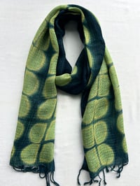 Image 2 of Lime Path — Textured Linen Wrap