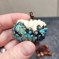 Image 5 of LG. Seaside Pumpkin - Flamework glass sculpture