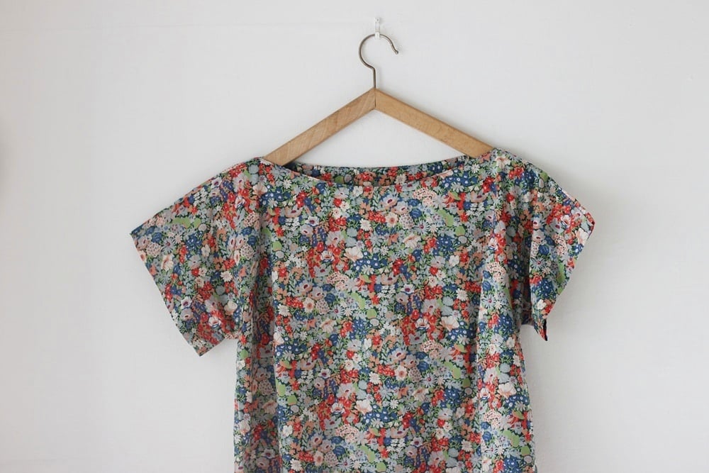 NEW! 1950s Liberty print blouse {SOLD} / the bucket tree