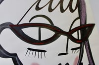 Image 3 of Ella la intuición 