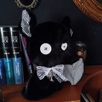 Image 1 of Bat goth croix